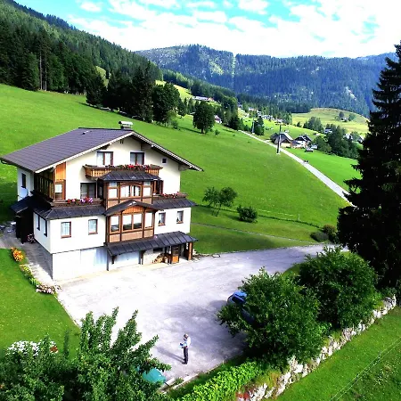Kristall Apartmán *