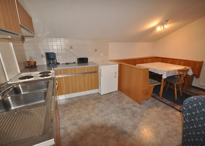 Kristall * توبليتز